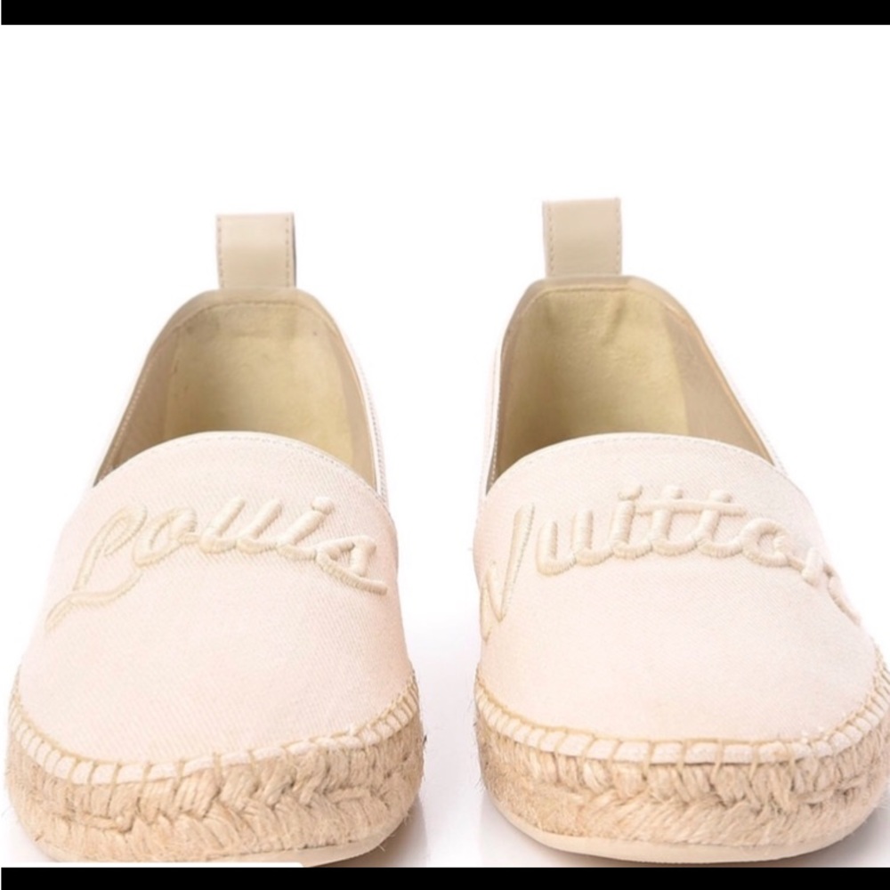 Authentic LOUIS VUITTON Canvas Waterfall Espadrille Flats size 41. beige fabric